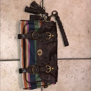 Vintage Classic Coach clutch